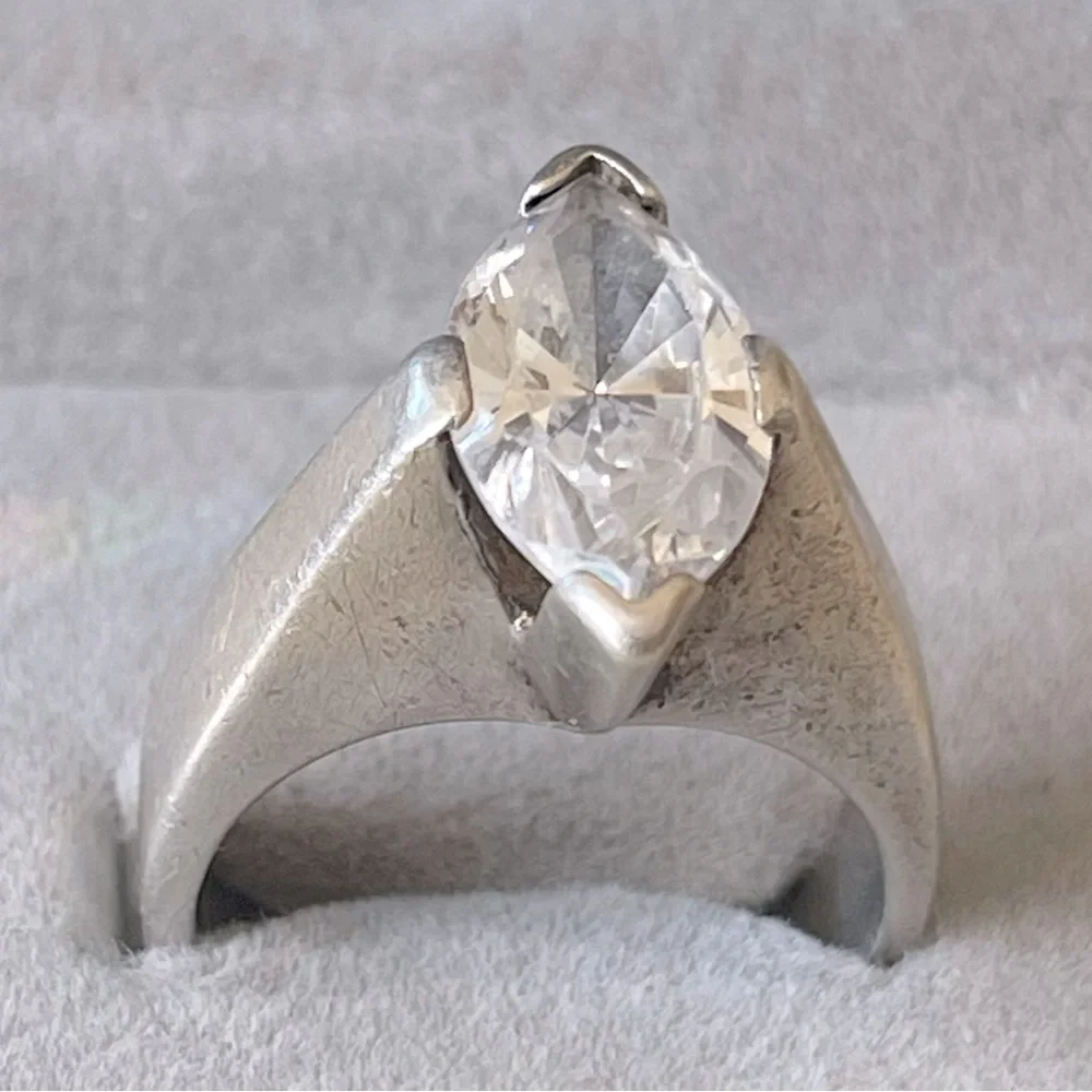 Silver ring cluster diamond - Picture 1 of 6